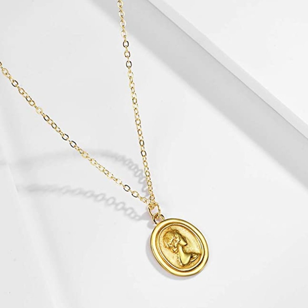 Coin Necklace 18k Gold Plated